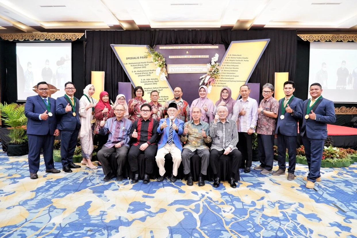 Pelantikan Dokter Spesialis Paru dan Perkenalan PPDS Baru